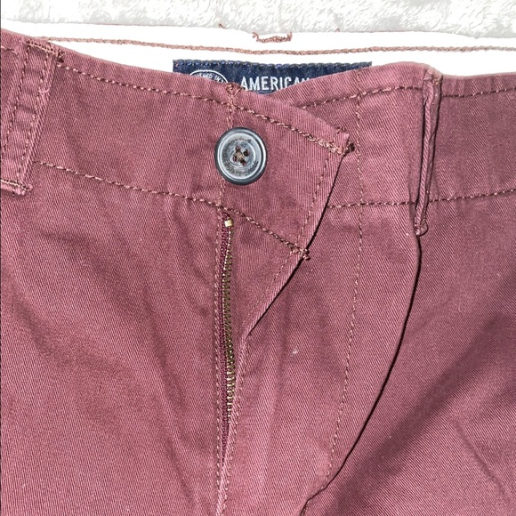 MENS SIZE 30 AMERICAN EAGLE CLASSIC SHORTS - MAROON - FLAT FRONT- NWT - Picture 3 of 4